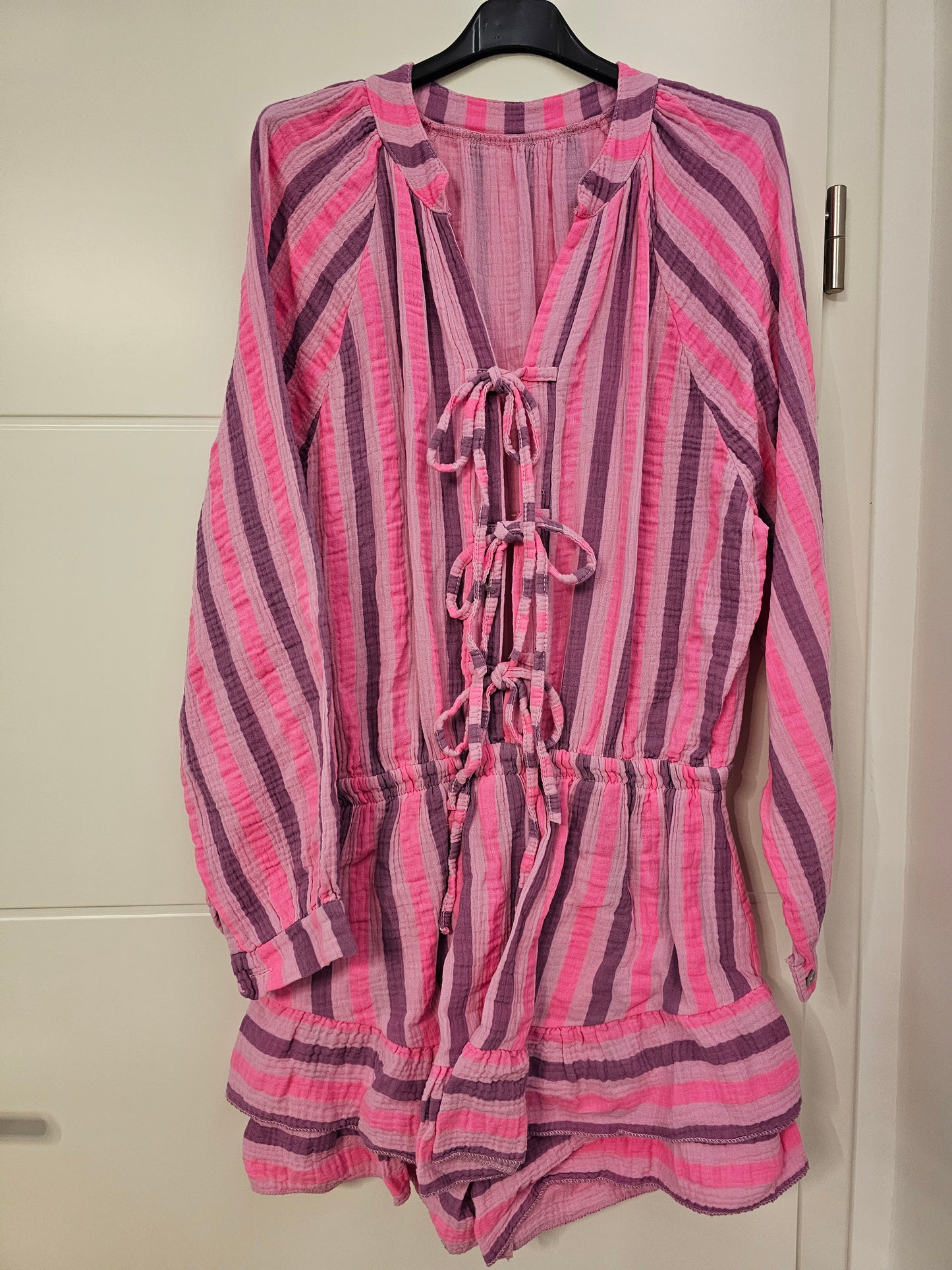 Musselin Jumpsuit Streifi mit Schleifen