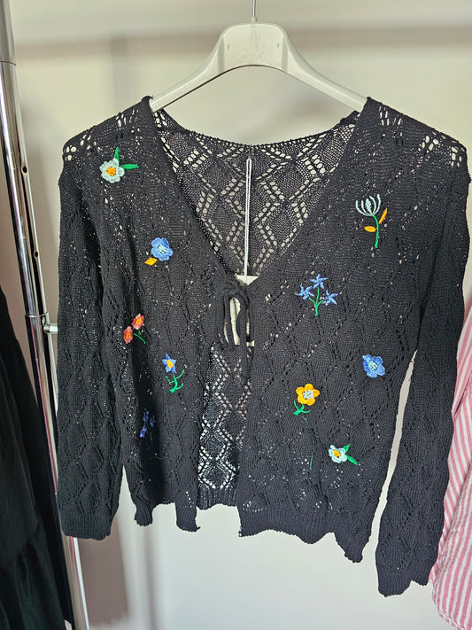 Cardigan Flower